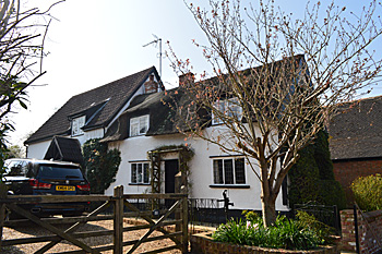 Misletoe Cottage - 80 High Street April 2015